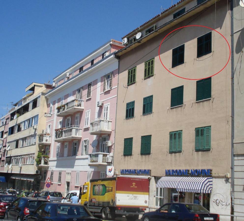 Apartment Port View-5 Min From Center Split Exterior foto